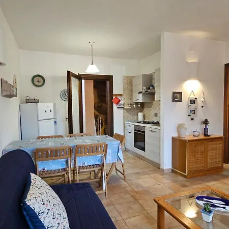 Le Residenze La Marmorata סנטה טרזה גאיורה