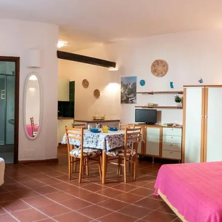 Le Residenze La Marmorata דירה